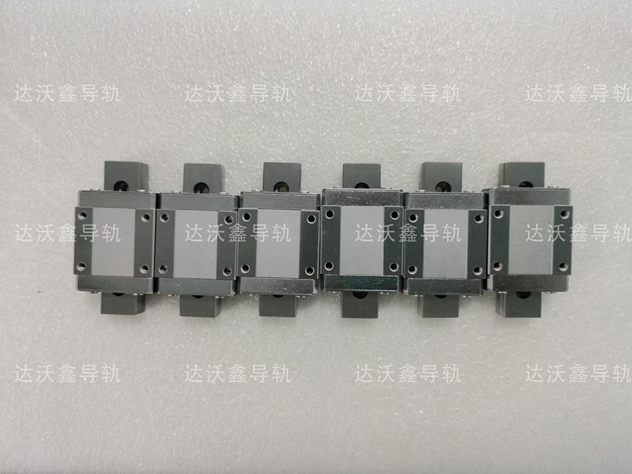 达沃鑫3C电子设备直线导轨.jpg